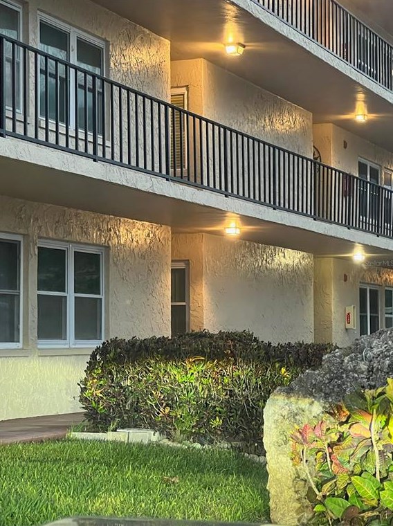 12200 Vonn Rd #2106, Largo, FL 33774