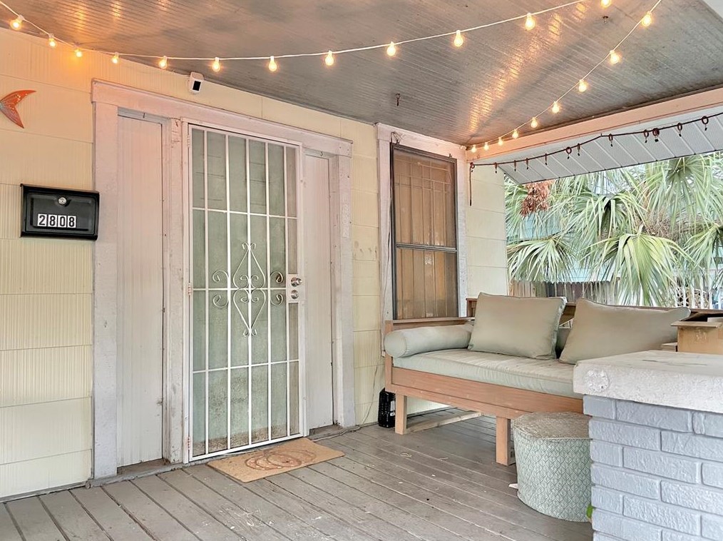 2808 Mitchell Ave, Tampa FL exterior