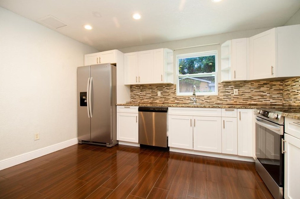 4748 22nd Ave, Saint Petersburg FL  33711-2926 exterior