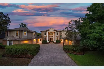 667 Richmond Close, Tarpon Springs, FL 34688 - Photo 1