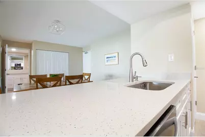 440 S Gulfview Boulevard #1002, Clearwater Beach, FL 33767 - Photo 8