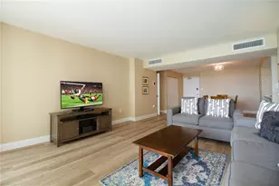 440 S Gulfview Blvd, Clearwater Beach, FL 33767 - Photo 16