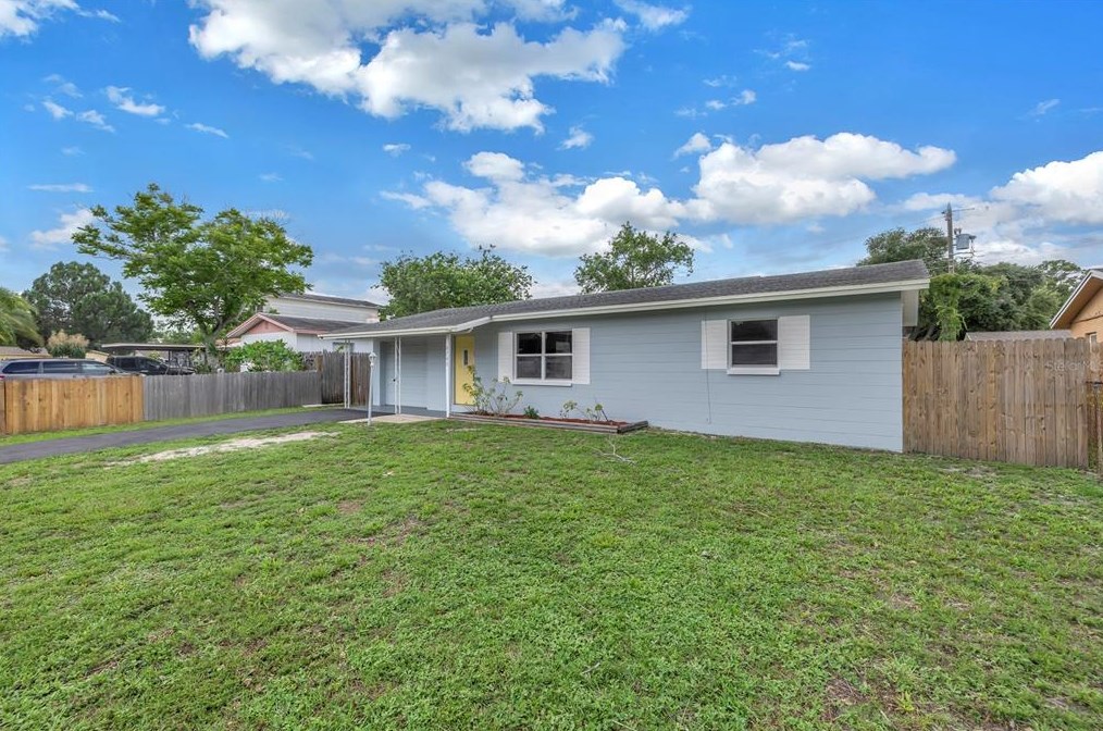 8740 55th Way N, Pinellas Park, FL 33782