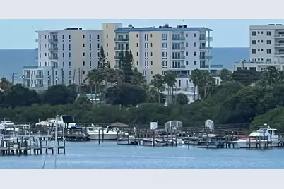 255 Dolphin Point #809, Clearwater, FL 33767 - Photo 22