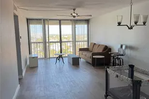 255 Dolphin Point, Clearwater, FL 33767 - Photo 6