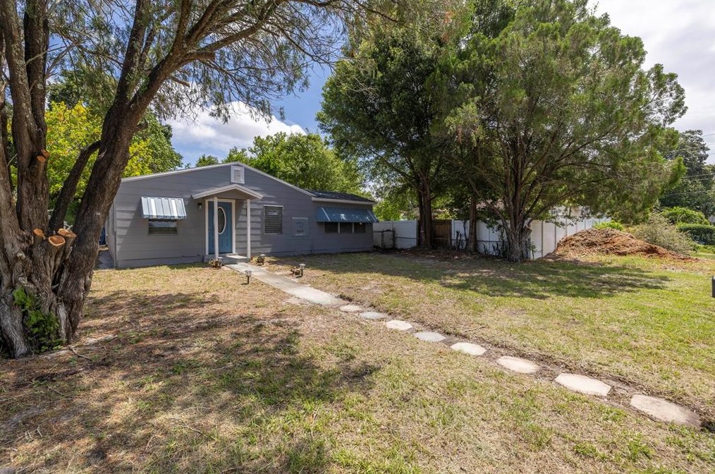 5609 20th Ave, Saint Petersburg, FL 33707-4842