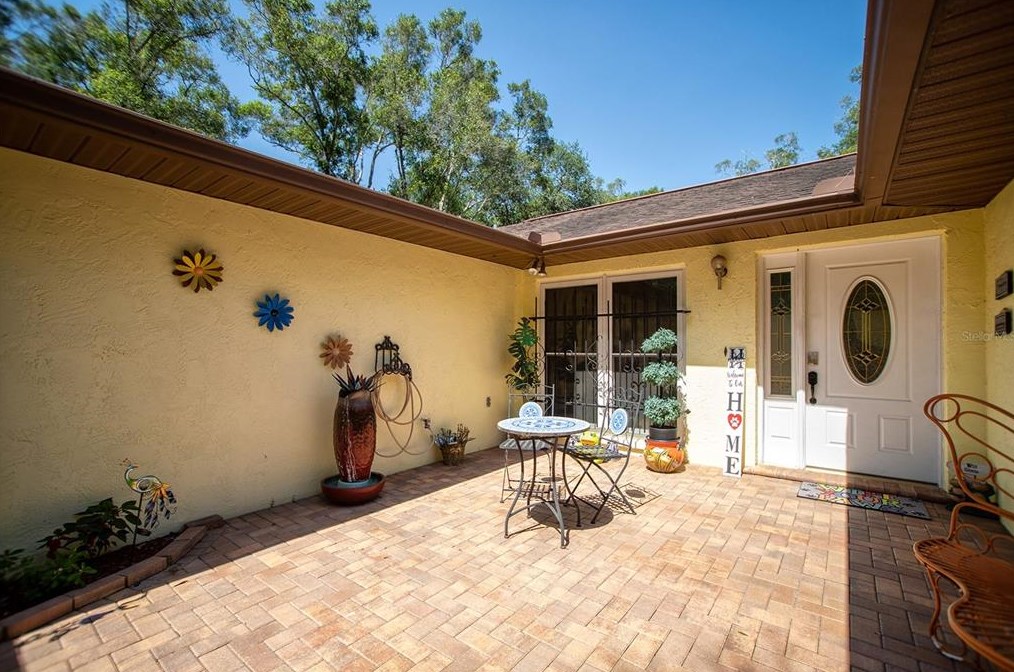 11081 60th Street N, Pinellas Park, FL 33782