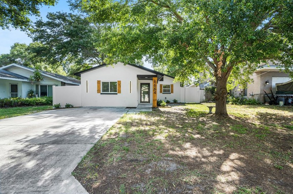 6664 67th Way N, Pinellas Park, FL 33781