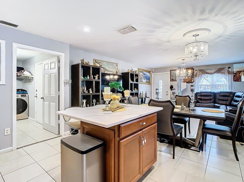 6703 22nd St, Tampa FL  33610-1338 exterior