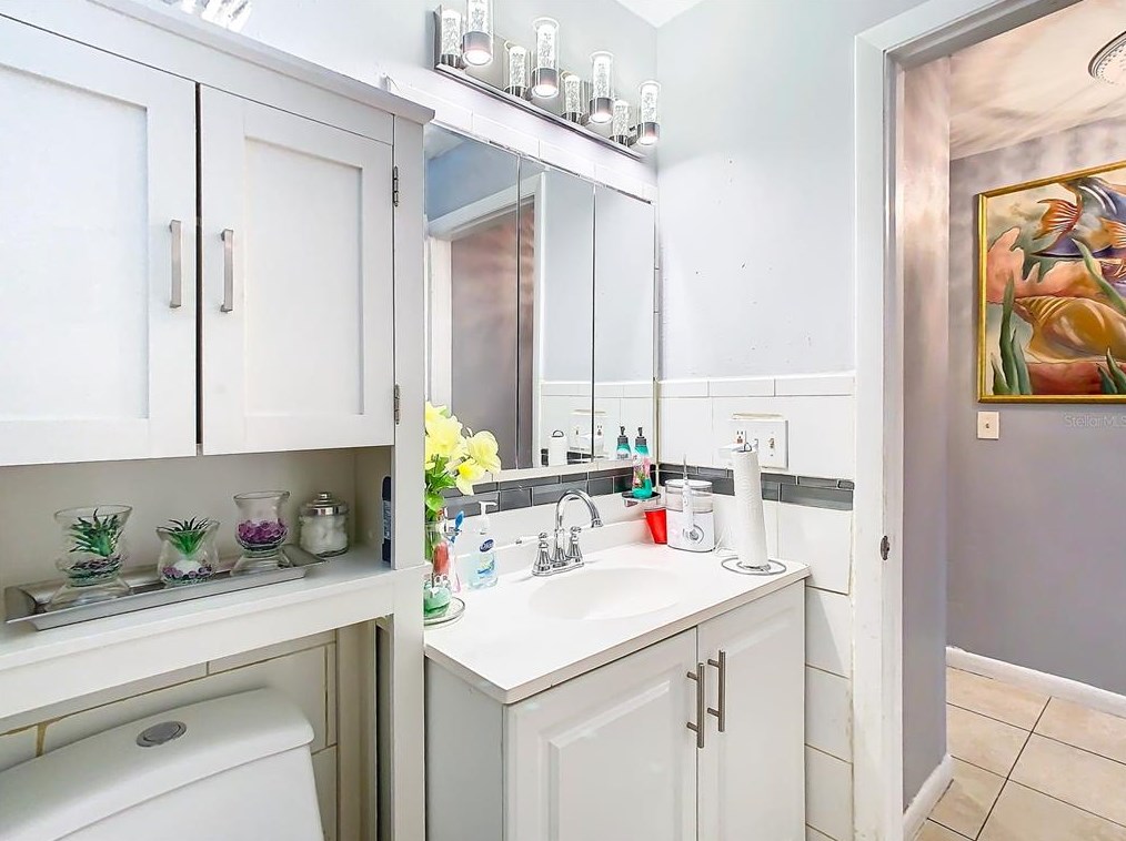 6703 22nd St, Tampa FL  33610-1338 exterior