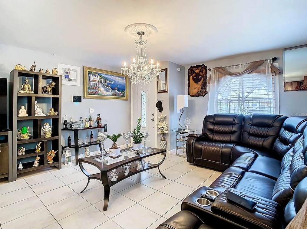 6703 22nd St, Tampa FL  33610-1338 exterior