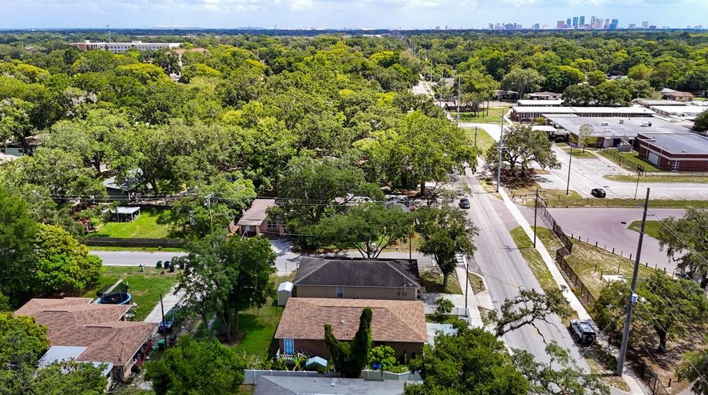 6703 22nd St, Tampa FL  33610-1338 exterior