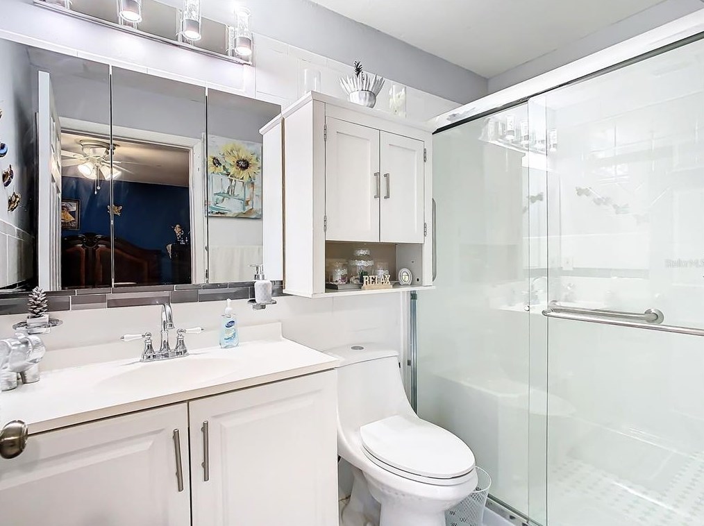 6703 22nd St, Tampa FL  33610-1338 exterior