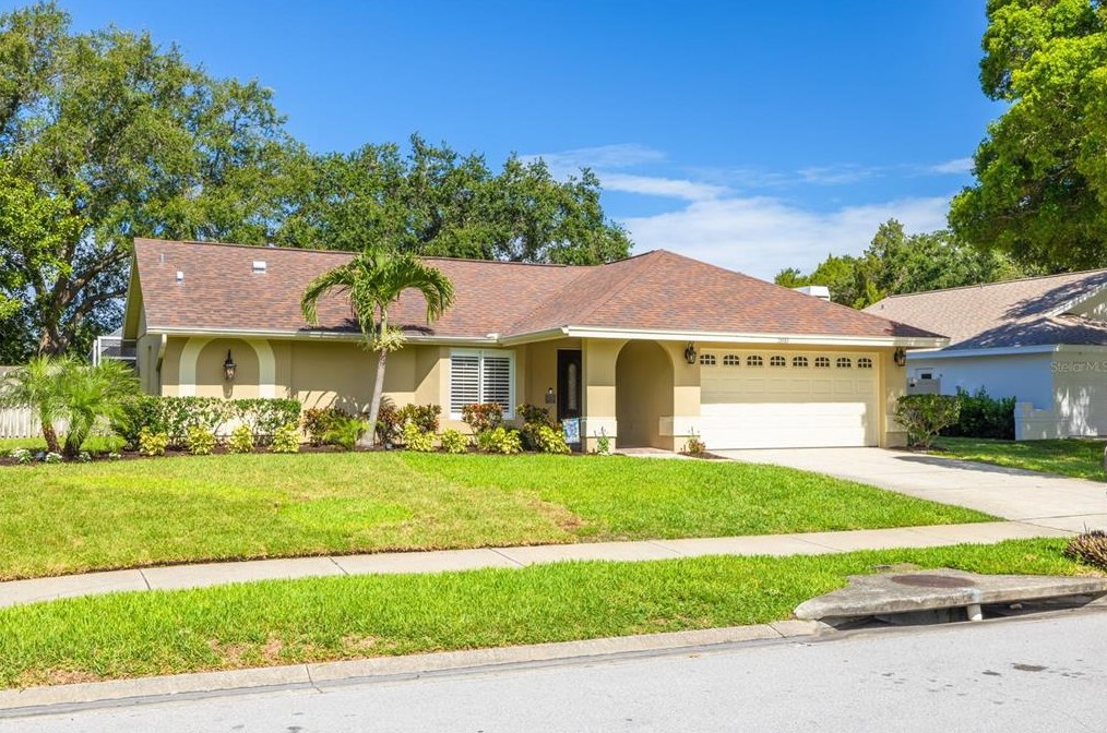 2810 Resnik Cir E, Palm Harbor, FL 34683
