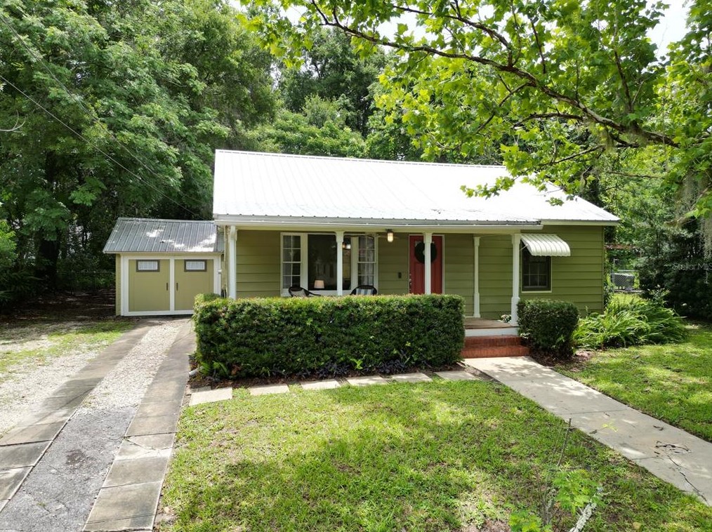 429 N Kentucky Ave, Deland, FL 32724