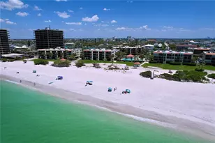 7532 Bayshore Dr, Treasure Island, FL 33706 - Photo 44