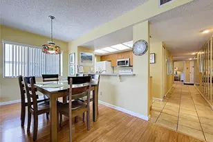 7532 Bayshore Dr, Treasure Island, FL 33706 - Photo 14