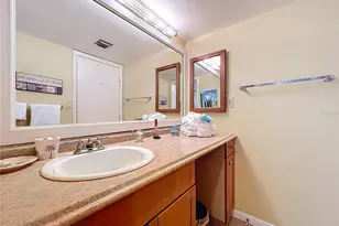 7532 Bayshore Dr, Treasure Island, FL 33706 - Photo 42