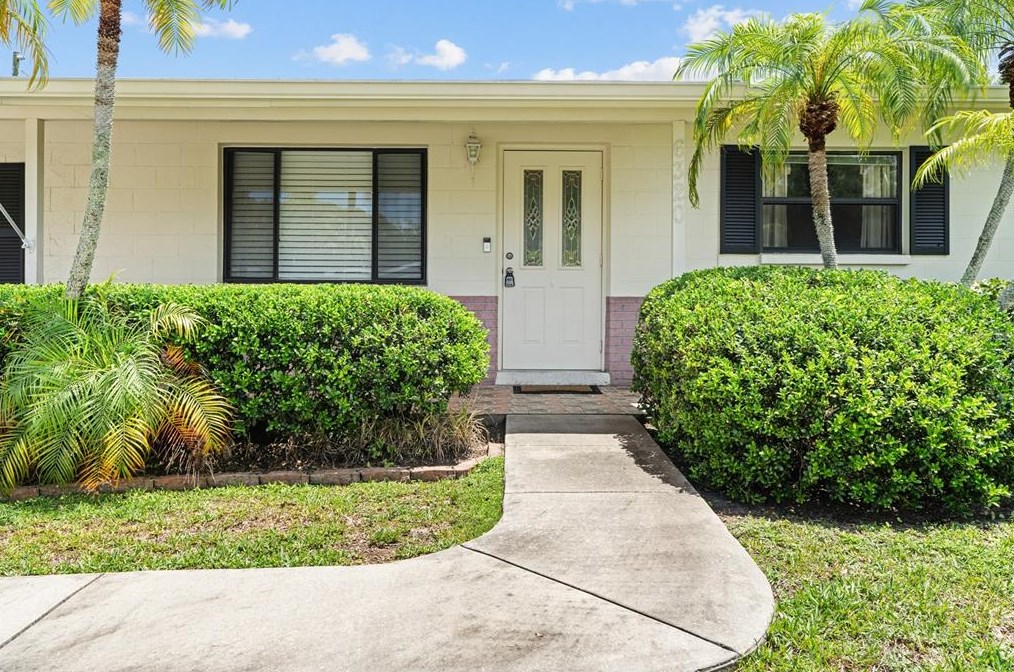 6320 57th Ave, Saint Petersburg, FL 33709-1716