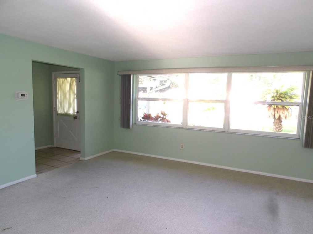1471 Ruth Rd, Dunedin, FL 34698