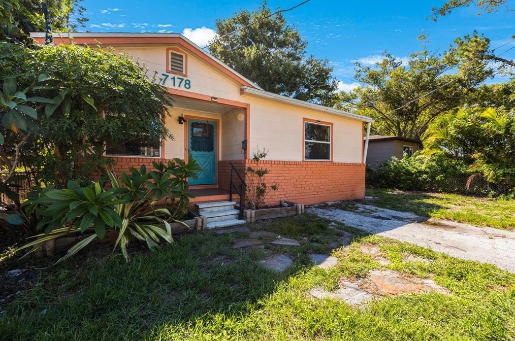 7178 58th St N, Pinellas Park, FL 33781