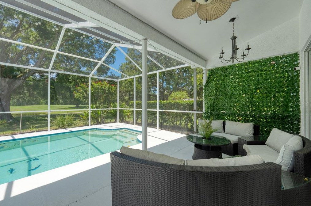 15652 Eastbourn Dr, Odessa FL  33556-2851 exterior