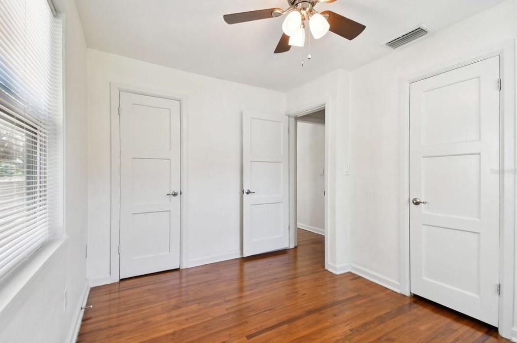 4320 3 Ave, Saint Petersburg FL  33711-1129 exterior