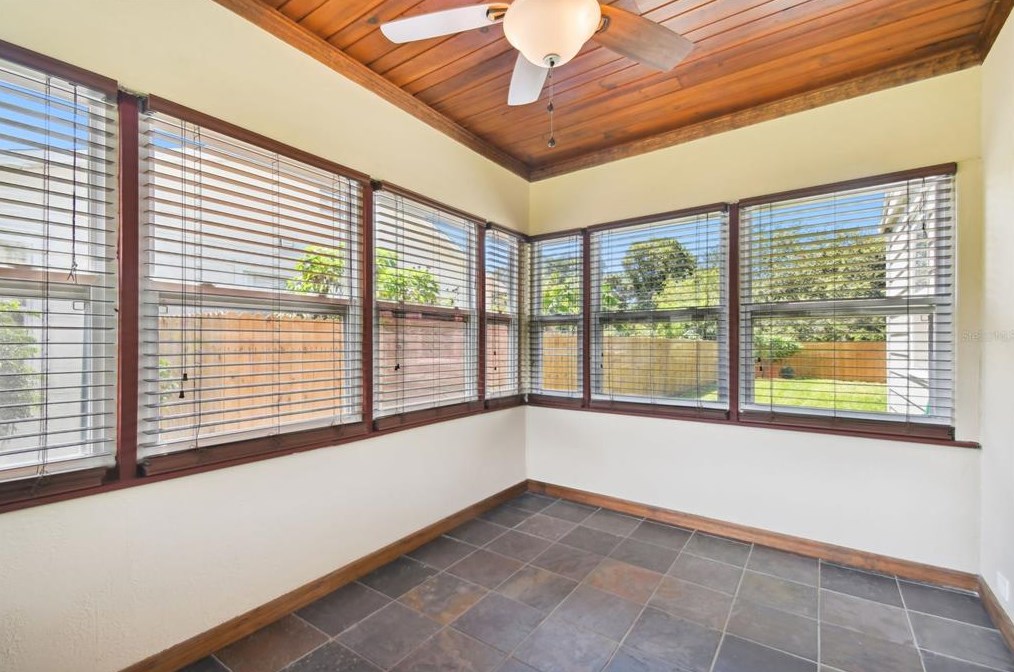 4320 3 Ave, Saint Petersburg FL  33711-1129 exterior