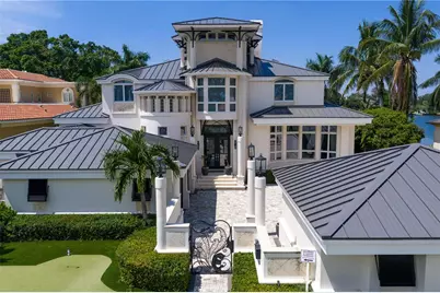 420 Coffee Pot Riviera NE, Saint Petersburg, FL 33704 - Photo 1