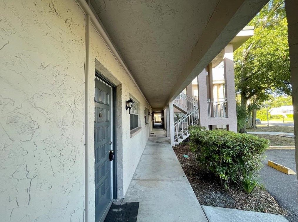 900 70th St N #109, Saint Petersburg, FL 33710