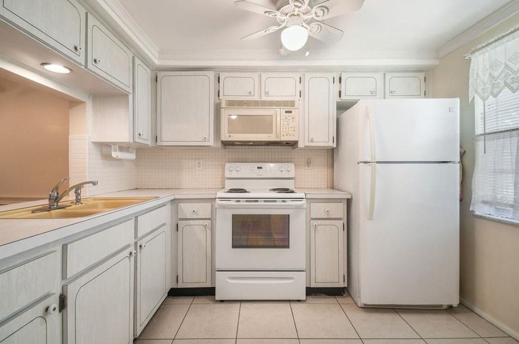 4244 Tamargo Dr, New Port Richey, FL 34652