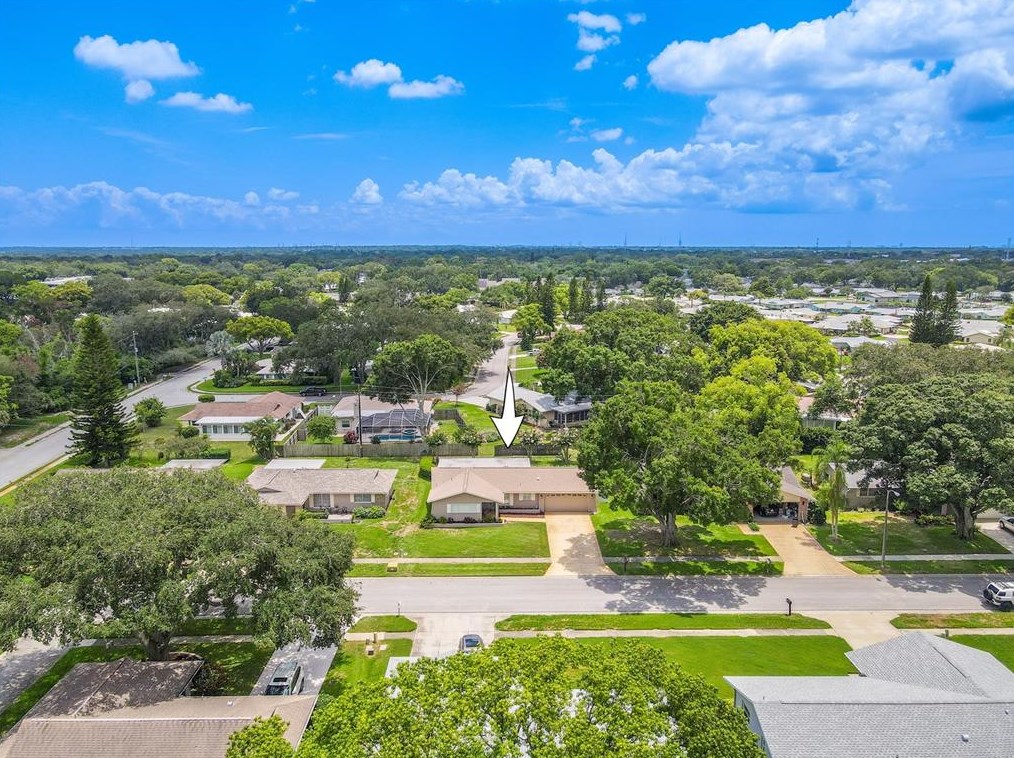 106 Stafford Dr, Palm Harbor, FL 34684
