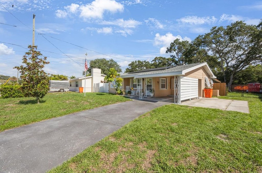 10133 52nd Ave, Saint Petersburg, FL 33708-3405