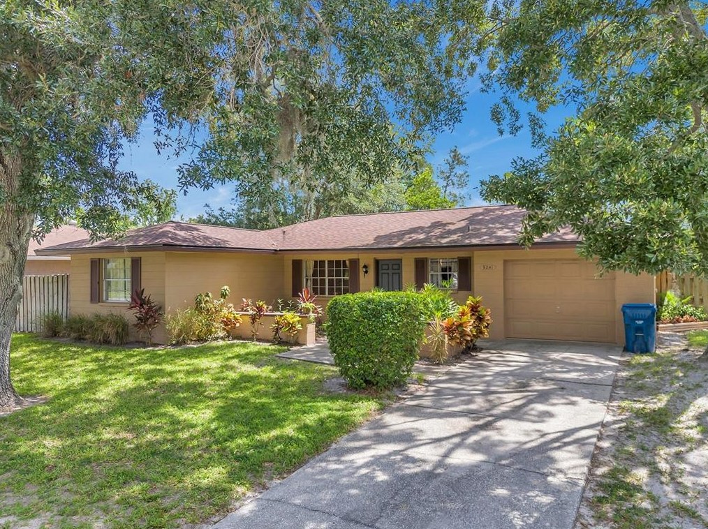 9241 Northcliffe Blvd, Brooksville, FL 34606