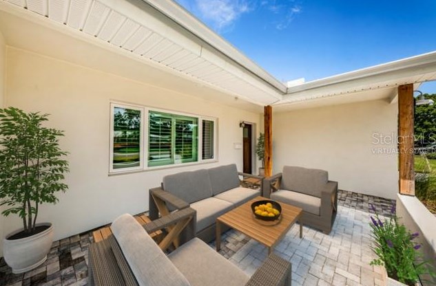 815 44th Ave, Saint Petersburg, FL 33703-4646