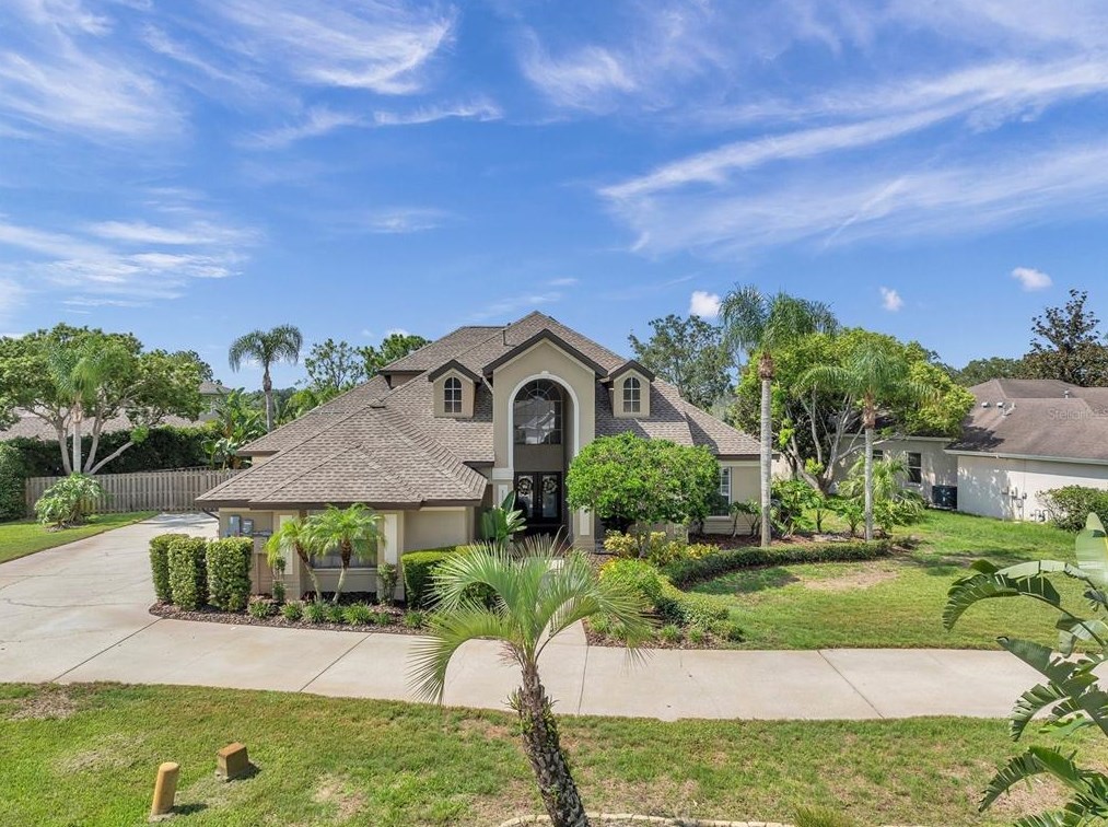 1120 Riveredge Dr, Tarpon Springs, FL 34689-6249