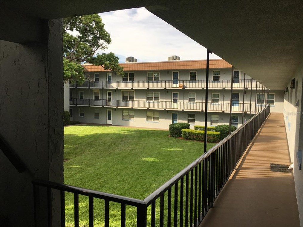 333 Lake Howard Dr Nw #204c, Winter Haven, FL 33880