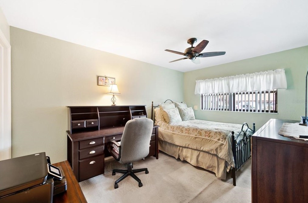 7931 Radcliffe Cir, Port Richey FL 34668-5936 exterior