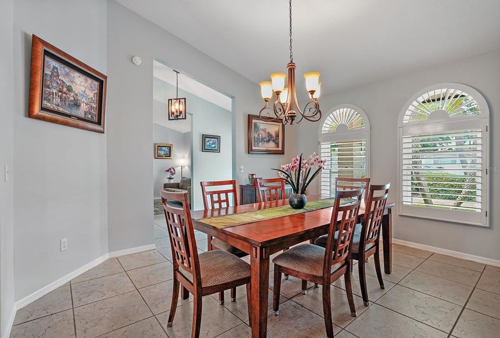 3726 17th Ave, Saint Petersburg FL  33711-2502 exterior