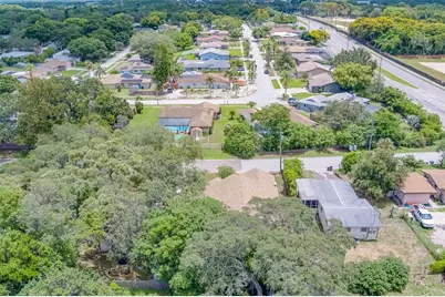 1950 Lillian Avenue, Tarpon Springs, FL 34689 - Photo 56