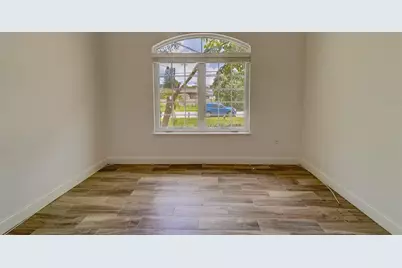 1950 Lillian Avenue, Tarpon Springs, FL 34689 - Photo 20