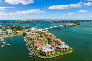 138 1st St E, Saint Petersburg, FL 33715 - Photo 40