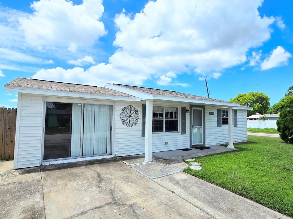 3414 Elkridge Dr, Tarpon Springs, FL 34691