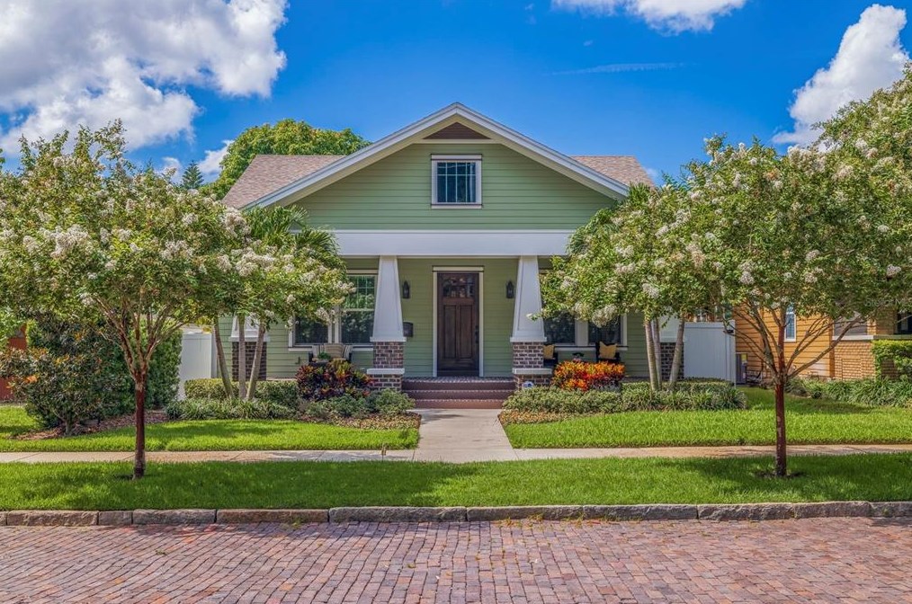 766 28th Ave, Saint Petersburg, FL 33704-2013