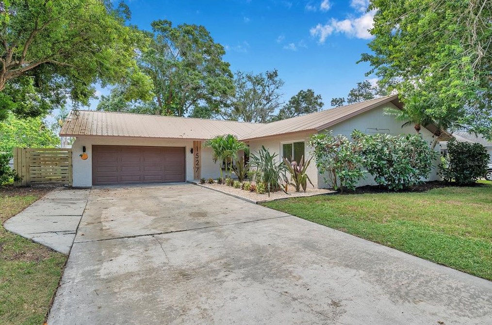 1527 Cottonwood Terrace, Dunedin, FL 34698