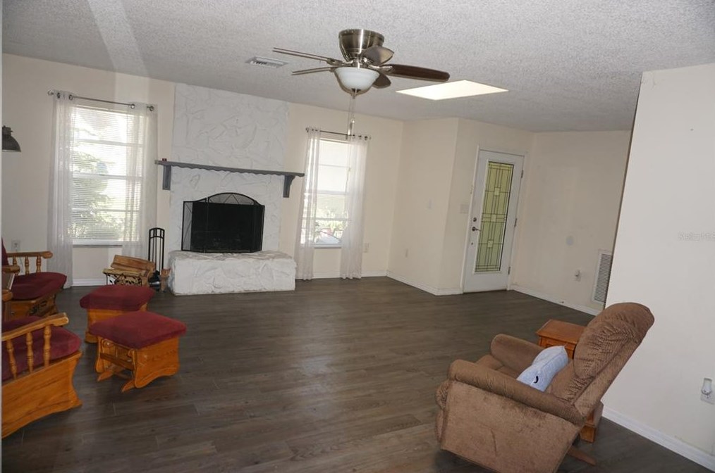 1555 Newhope Rd, Brooksville, FL 34606