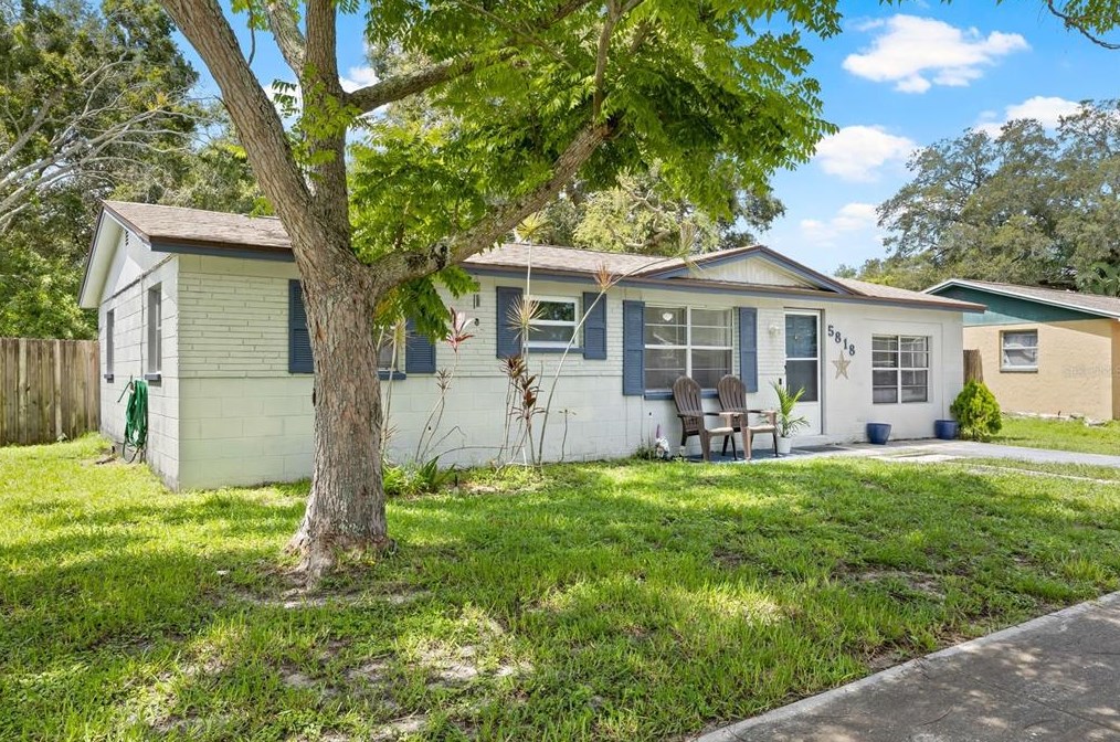 5818 93rd Ave N, Pinellas Park, FL 33782