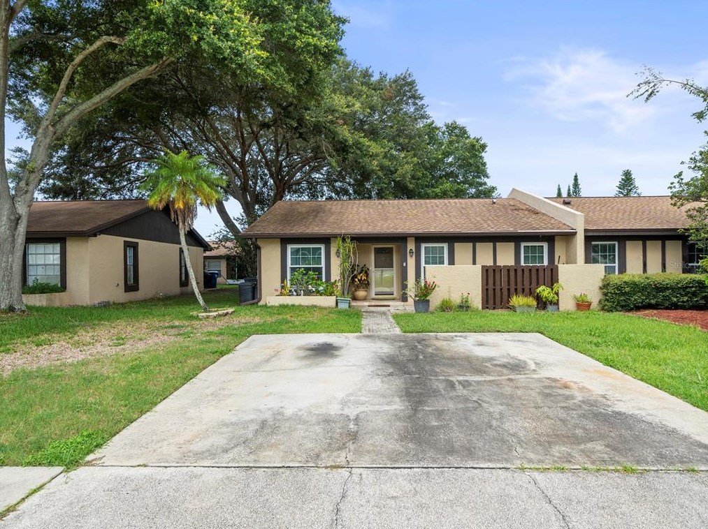 10064 87th St, Largo, FL 33777
