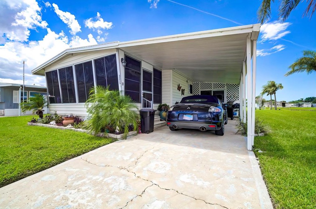 3325 Lanark Dr, Tarpon Springs, FL 34690