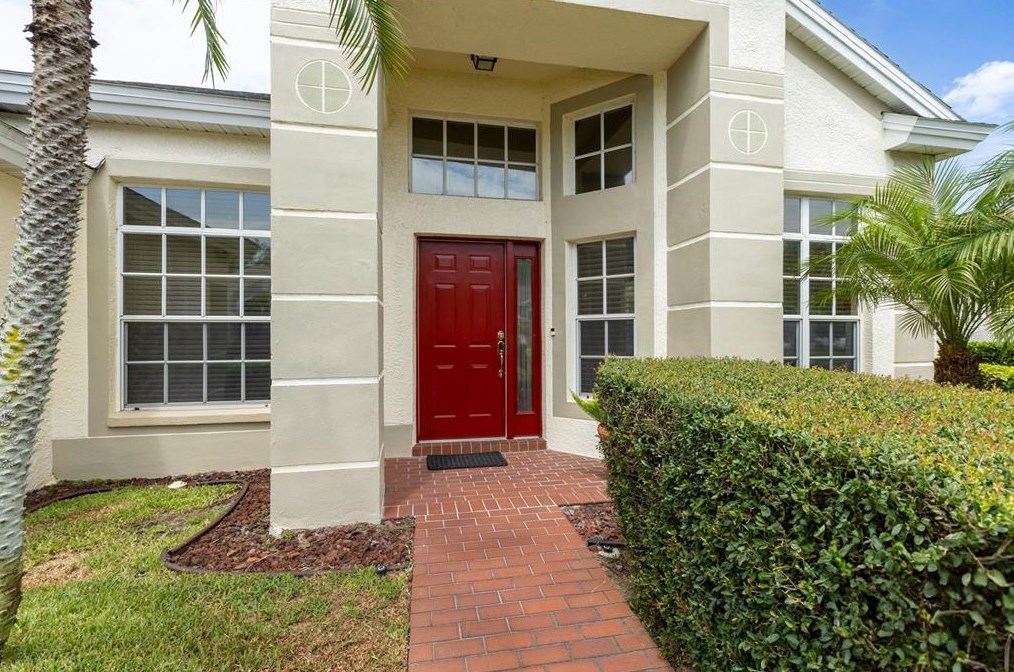 1852 Longview Ln, Tarpon Springs, FL 34689